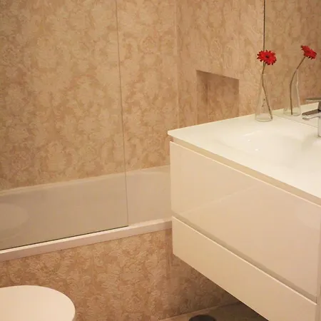 Sunny In Appartamento Lisbona